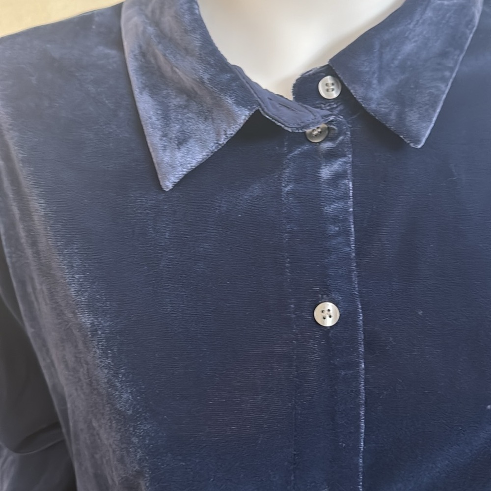 Velvet Boyfriend Shirt size XL - Picture 5 of 8